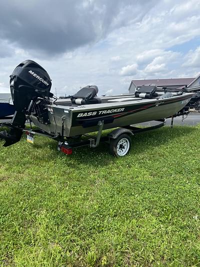 BOATZON | 2010 Tracker Boats Panfish 16