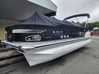 BOATZON | 2011 Avalon Paradise RC 22 RE