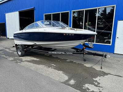 BOATZON | 2011 Regal Bowrider 1900