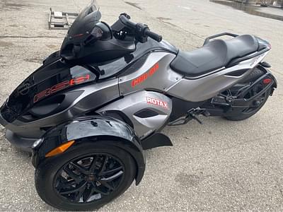 BOATZON | 2012 CanAm Spyder RSS