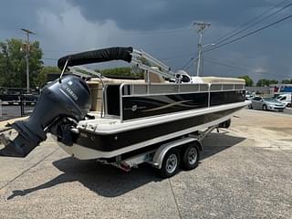 BOATZON | 2014 Hurricane Fun Deck 236 with 200 HP Yamaha