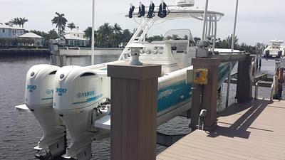 BOATZON | 2014 Intrepid 327 Center Console