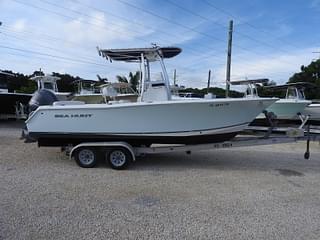 BOATZON | 2014 Sea Hunt 225 Ultra