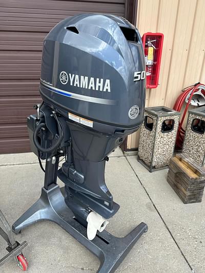 BOATZON | 2014 Yamaha Yamaha F50 LB Remote 4Stroke EFI Outboard 20 Long shaft with Power Trim  Tilt