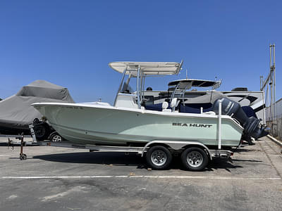 BOATZON | 2015 Sea Hunt Ultra 211