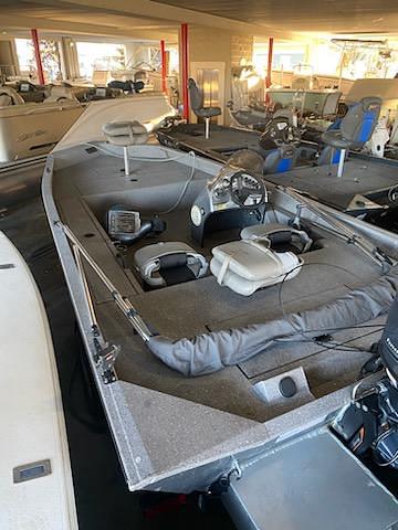 BOATZON | 2016 Alumacraft 1860 SC