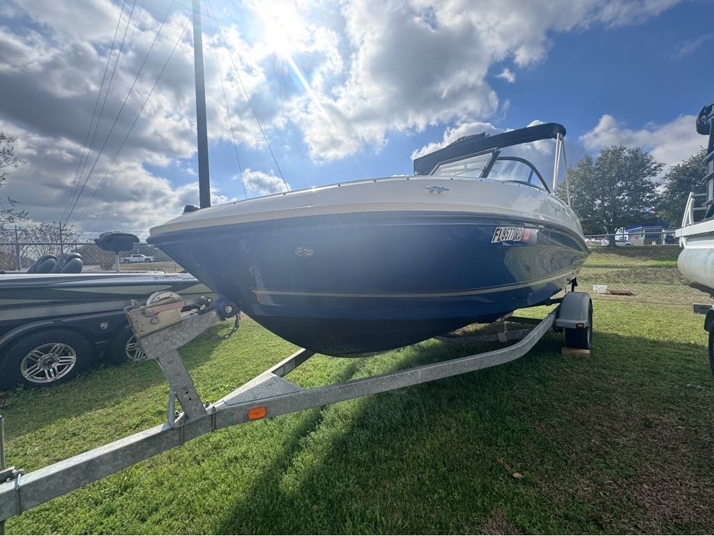 Bayliner VR5 Bowrider 2016
