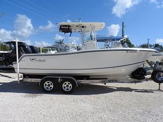 BOATZON | 2016 Mako 234CC