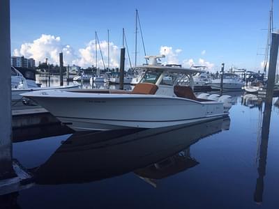 BOATZON | 2016 Scout Boat Company 350 LXF