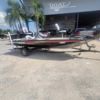 BOATZON | 2016 Tracker Boats Pro Team 175 TXW