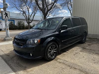 BOATZON | 2017 Dodge Grand Caravan RT