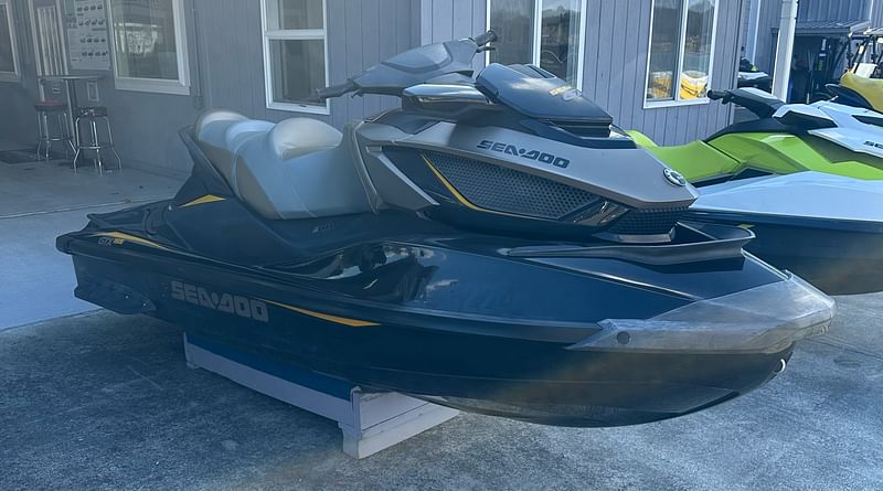 Amazon.com: Sea-Doo New OEM Front Compartment Hatch Lid