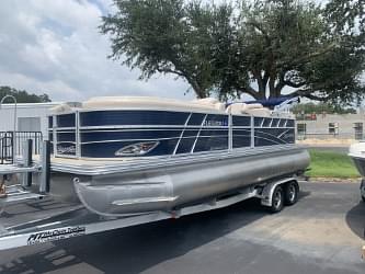 BOATZON | 2017 Silver Wave 230 Island CLS