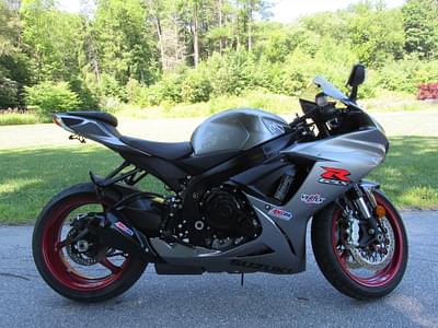 BOATZON | 2018 Suzuki GSXR 600 WITH LOW MILES