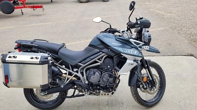 BOATZON | 2018 Triumph Tiger 800 XCA