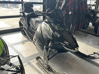 BOATZON | 2019 Arctic Cat ZR 6000 ES 137 Black