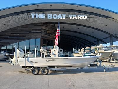 BOATZON | 2019 Blue Wave 2400 Purebay