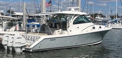 BOATZON | 2019 Pursuit 385 OS