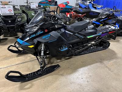 BOATZON | 2019 SkiDoo BACKCOUNTRY 850 ETECE