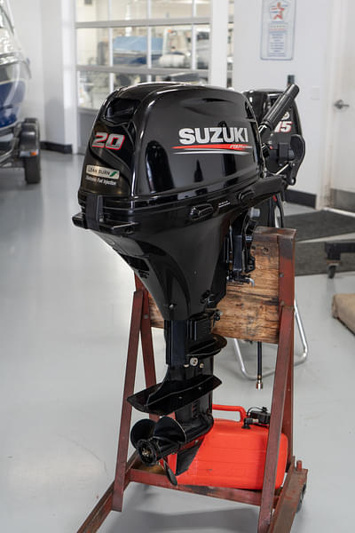 BOATZON | 2019 Suzuki Marine DF20AES2