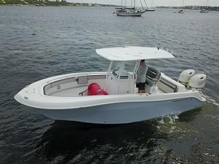 BOATZON | 2020 Aquasport 2500 CC