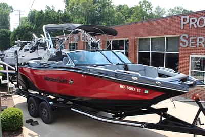 BOATZON | 2020 MasterCraft XT22