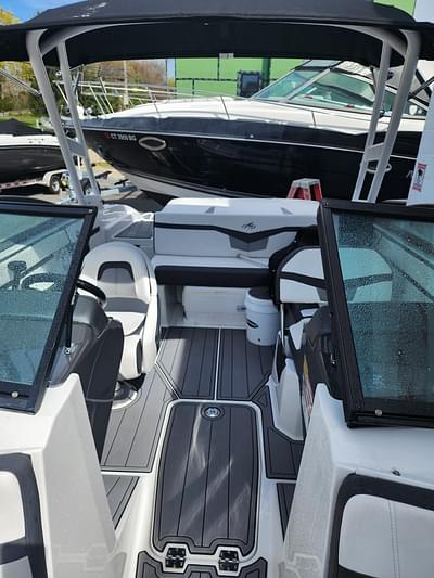 BOATZON | 2020 Monterey M22