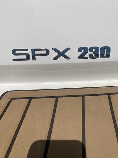 BOATZON | 2020 Sea Ray SPX 230