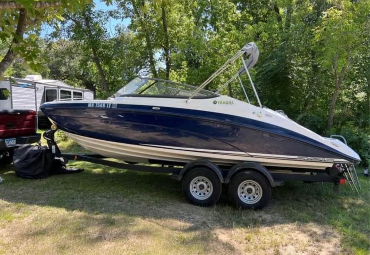 YAMAHA SX210 WTRAILER 2020