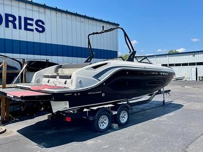 BOATZON | 2021 Bayliner DX2250