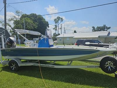 BOATZON | 2021 Excel Bay Pro 203