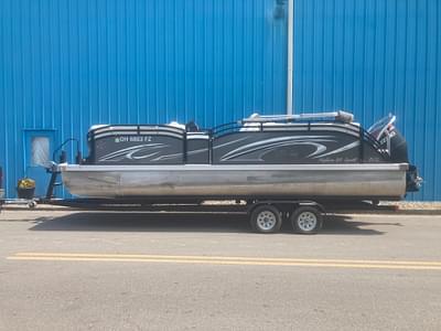 BOATZON | 2021 JC Neptoon 23TT Sport W250HP SUZUKI AND TRAILER