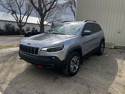 BOATZON | 2021 Jeep Cherokee Trailhawk