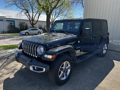 BOATZON | 2021 Jeep Wrangler Sahara