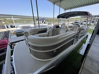 BOATZON | 2021 Premier Sunspree RF 240 CL