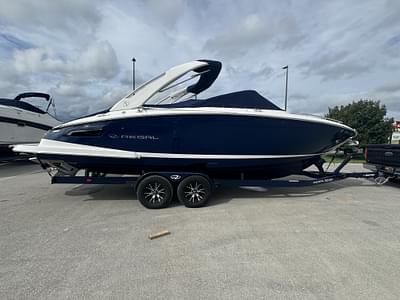 BOATZON | 2021 Regal 2800