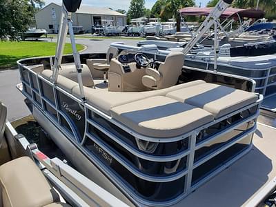 BOATZON | 2022 Bentley Pontoons Bentley 200 Fish