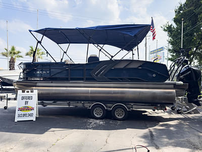 BOATZON | 2022 Crest Pontoons 230 CARIBBEAN PLATINUM