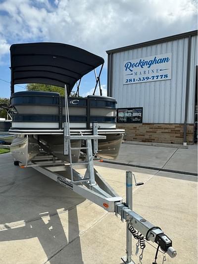 BOATZON | 2022 Crest Pontoons 250 Caribbean LX