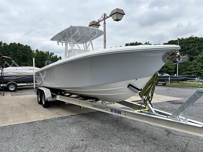 BOATZON | 2022 limitless 260 center console