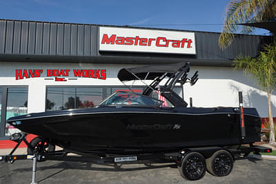 BOATZON | 2022 MasterCraft XT24