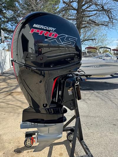 BOATZON | 2022 Mercury 150HP XL ProXS Command Thrust