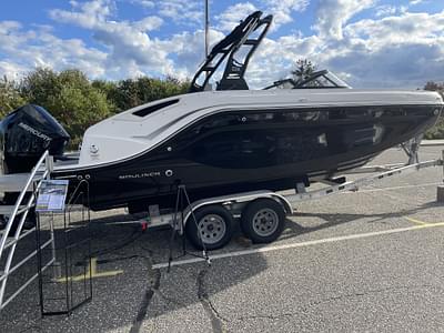 BOATZON | 2023 Bayliner DX2200