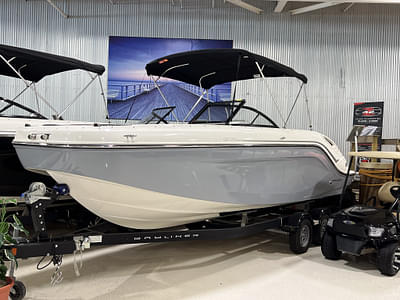 BOATZON | 2023 Bayliner DX2250