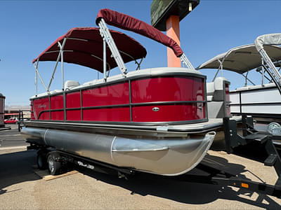 BOATZON | 2023 Bentley Pontoons 220 NAVIGATOR  150HP  TRAILER LOW PMTS