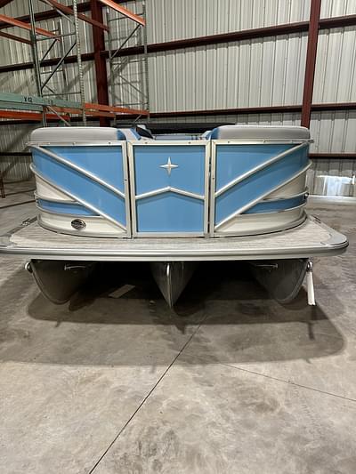 BOATZON | 2023 Berkshire Pontoons STS Series 21CL STS