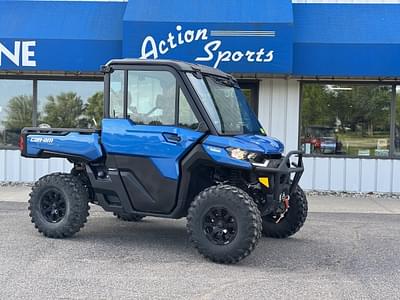 BOATZON | 2023 CanAm DEFENDER HD10 LIMITED