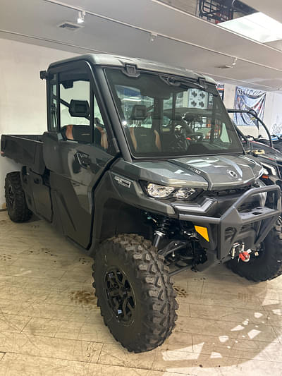 BOATZON | 2023 CanAm Defender PRO LIMITED CAB HD10