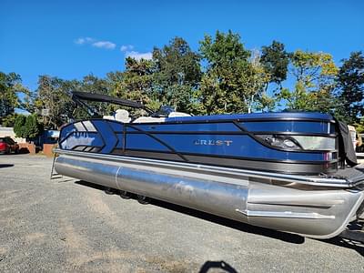 BOATZON | 2023 Crest Pontoons Caribbean LX 250 SLC