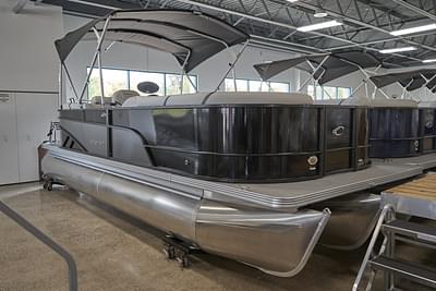 BOATZON | 2023 Crest Pontoons Classic LX 220 SLC TriToon